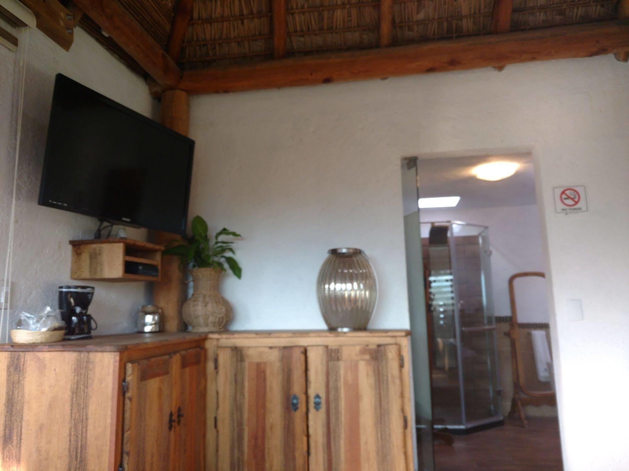 Casa D'Lobo Hotel Boutique Malinalco Exteriör bild